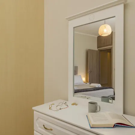 Fanis Elegant Great View